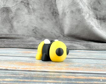 Baby Bee Fidget Figure - Fun 3D Printed Desk Accessory