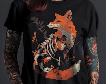 Witchy Skeleton Fox Cottagecore Shirt – Soft Goth Anatomy Fox Print – Gothic Nature Occult Animal Graphic Tee for Witchcore Lovers