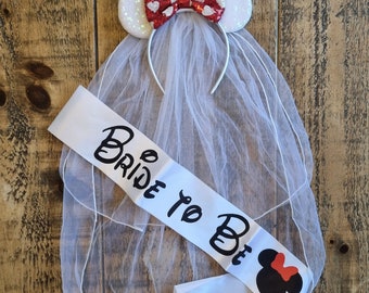 Disney inspired bride to be sash and mickey ears headband with veil minnie mouse ears headband set for hen party disney hen for bride