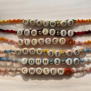 Personalized Bible Verse Bracelet – Custom Scripture Jewelry, Adjustable Beaded Faith Bracelet, Gift for Women