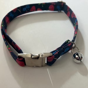 Mixed Berry Kittenplay Collar