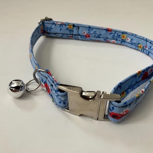 Blue Floral Kittenplay Collar