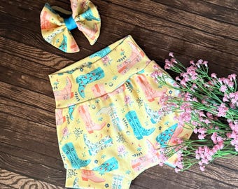 Western Boot Scootin Baby Bummie Shorts- Organic Cotton