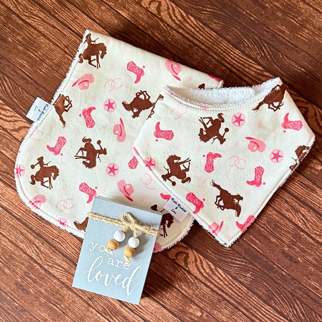 Rodeo Cowgirl Bib and Burp Cloth Set: Triple Layer Absorbency - Etsy
