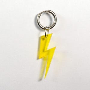 BLITZ STATEMENT OHRRINGE Gelbe Acryl Ohrringe, Ausgefallenes Festival Accessoire, Bunte Party Ohrringe, Rave Schmuck, Geschenk für Sie