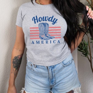 Howdy America Baby Tee, 4th of July Baby Tee, USA Baby Tee, Vintage USA Shirt, Cowboy Baby Tee, Patriotic Tee, Womens 4th of July Shirt, 4th of July Crop Top, 4th of July Outfit, Western Patriotic Baby Tee, Americana Womens Shirt, 90s Baby Tee
