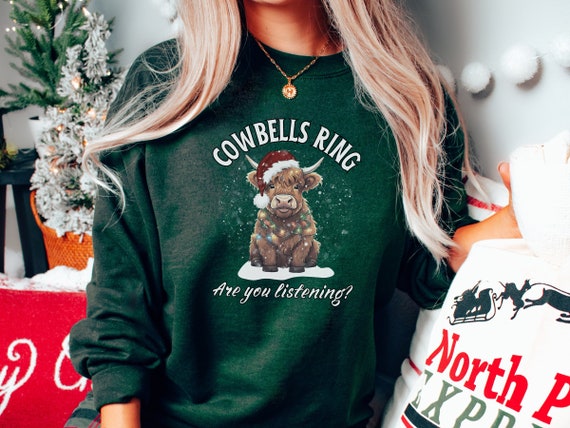Cow Sweatshirt, Highland Christmas Sweatshirt, Cute Cow Christmas Sweatshirt, Farm Christmas Shirt, Soft Sweatshirt, Christmas Crewneck