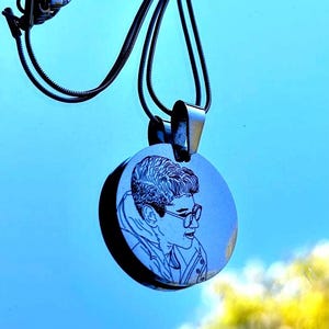 Collar personalizado con foto personalizada y carta natal, retrato personalizado, foto, collar personalizado con mapa natal en la parte posterior