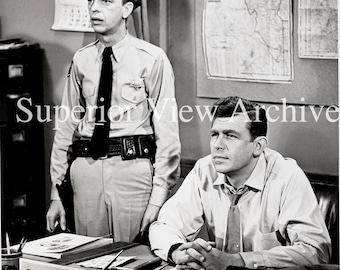 Andy Griffith Show Andy In Mayberry Barney Fife and Sheriff Andy Taylor