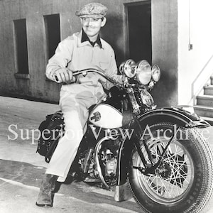 Clark Gable On A 1940 Harley Davidson Motorcycle Vintage Harley Davidson
