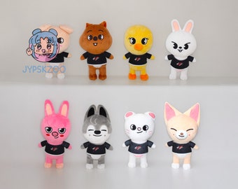 Peluches SKZOO par Stray Kids - Peluche pour poupées personnages Kpop • Poupées Skz JYP Skzoo Wolf Chan, Leebit, Dwaekki, Jiniret et plus • Cadeau pour fan Kpop