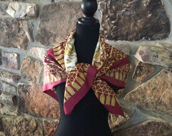 Vintage Italian Scarf, Fleur de Lis and Tassels, Baroque Styling