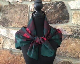 Vintage Specialty House Scarf in Tartan Plaid, Tie Rack’s “The Art of the Scarf”, 1980’s, Polyester