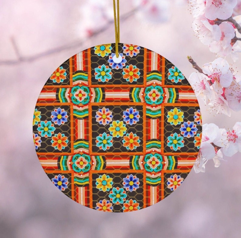Korean Traditional Pattern Dancheong Ornament, Travel Keepsake From