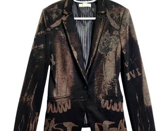 Echo Chamber — Bleached Stencil Blazer