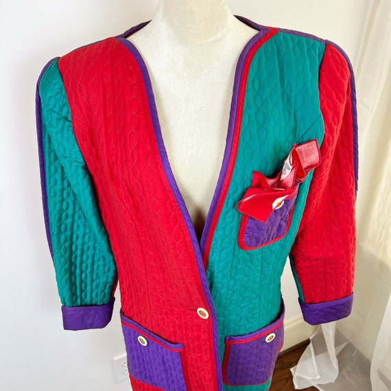 VINTAGE JEANNE MARC 80s Red and Teal Quilted Blaz… - image 4