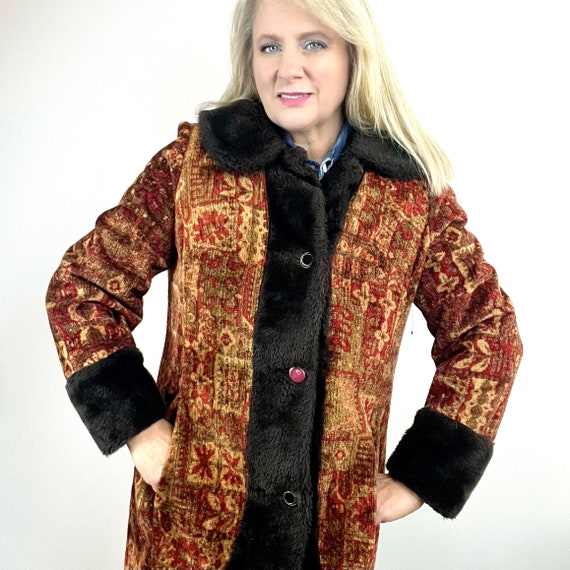 VINTAGE 60s Tapestry Carpet Coat With Brown Faux … - image 2