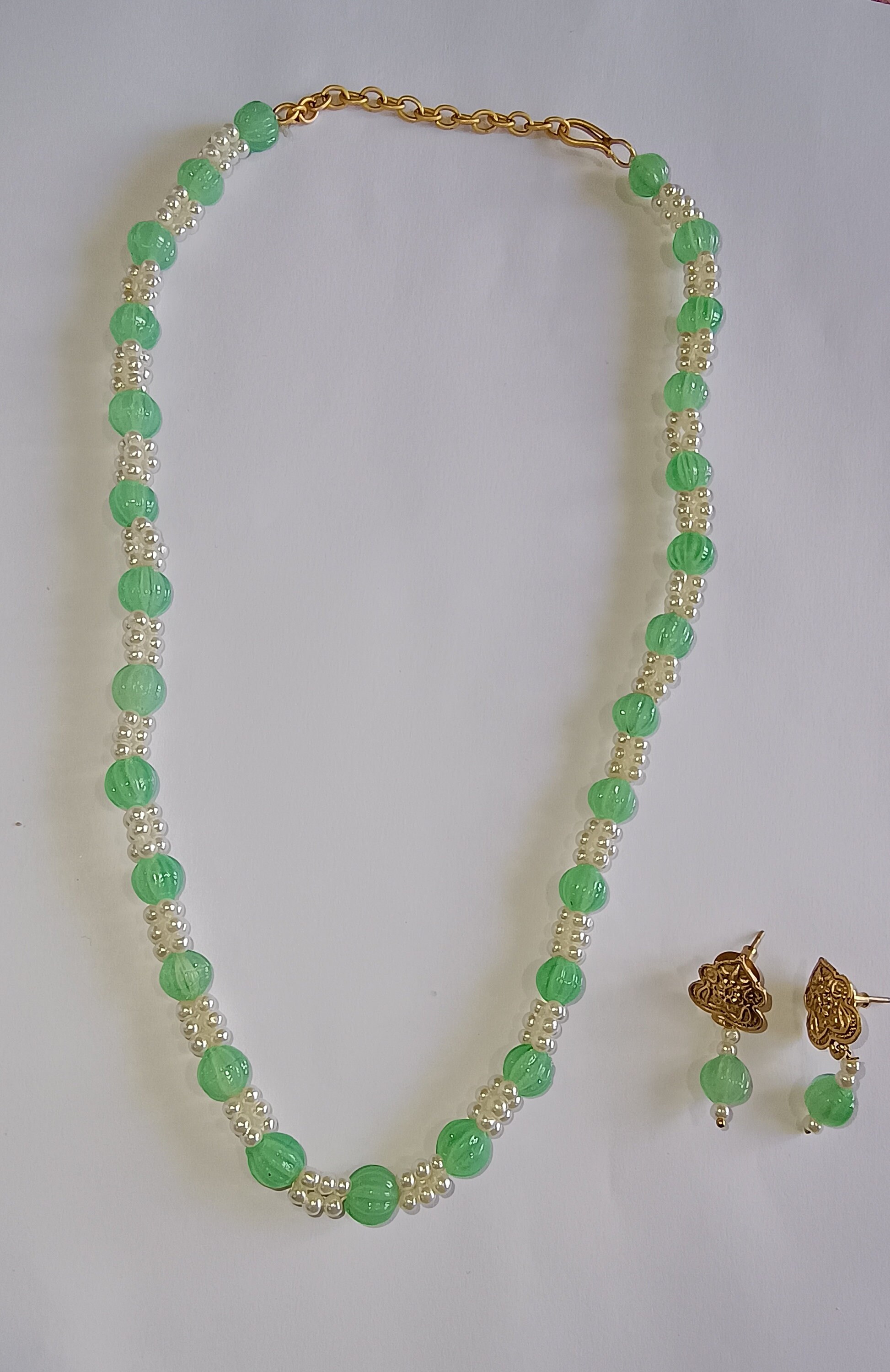 ShaliniCraftJewels Hand Made Green Crystal and Pearl Necklace Set with Antique Look Earrings for Women and Girls Perfect for All Occasions and Gift for Her