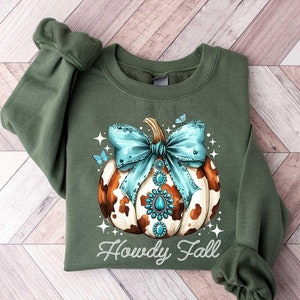 Howdy Fall Sweatshirt, Western Fall Shirt, Fall Coquette Bow T Shirt, Fall Vibes, Fall Sweatshirt, Thanksgiving Gift, Cowgirl Shirt