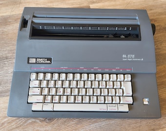 Smith-Corona SL 575 Electronic Typewriter • Quiet Series, Fully Working (Mint Condition)