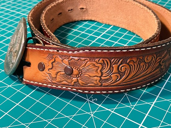 IH Excavator Belt Buckle w/Tony Lama Leather Belt… - image 3