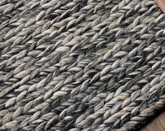 Handwoven Chunky Wool Rug – Charcoal Grey Cable Knit, Custom Size