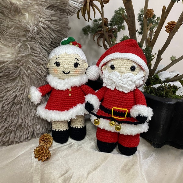 Amigurumi Mr & Mrs Santa Claus and Snowman