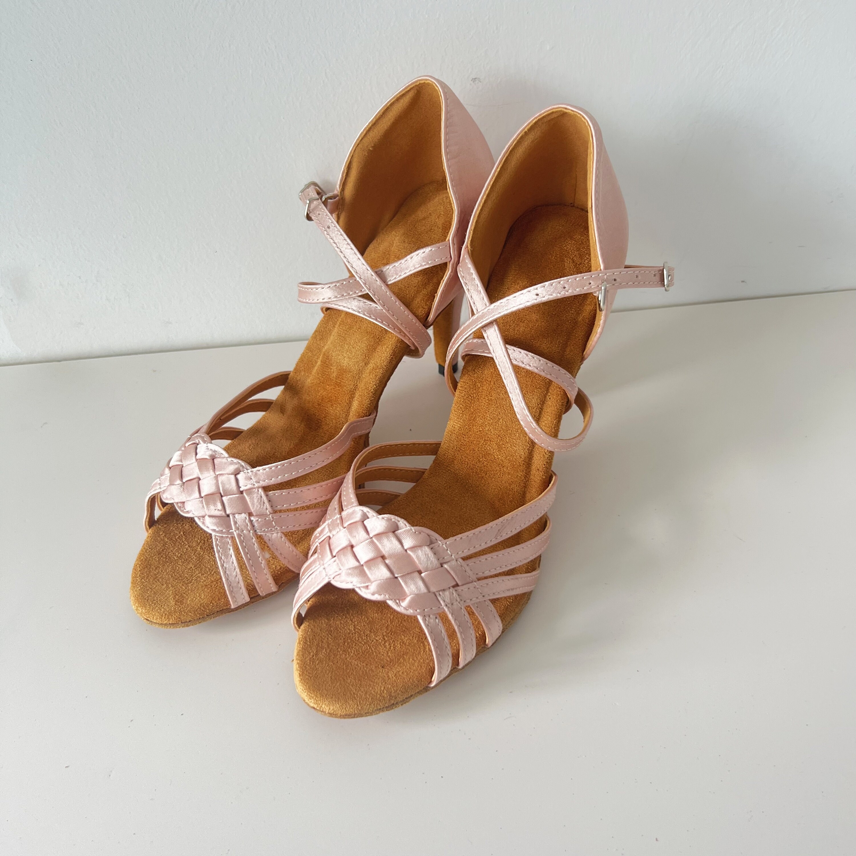 Dance sandals clearance