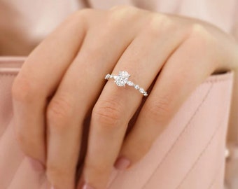 Diamond Promise Ring - Wedding ring, Couple rings, Delicate ring, Promise ring for her, Gifts for her, Promise ring, Trendy rings, Ring gift