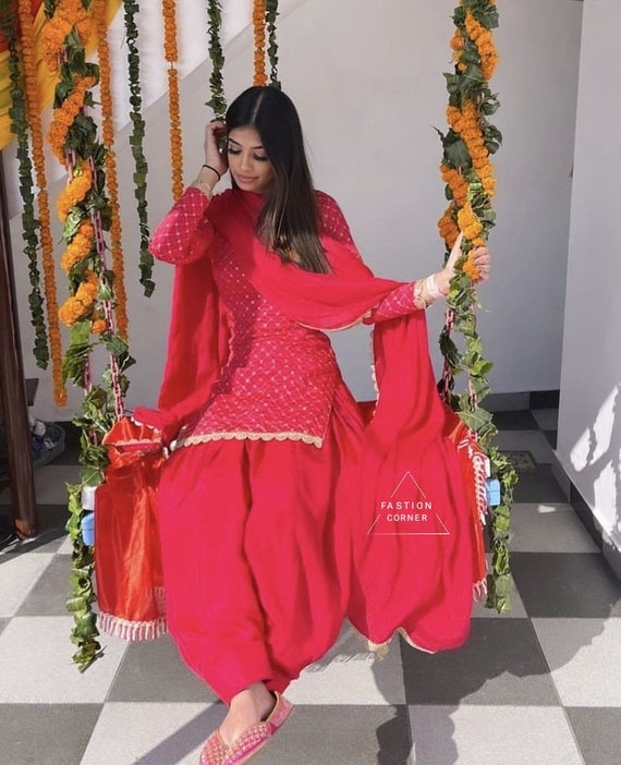 punjabi traditional dress female party wear Amazon.com: Nimbark Indian Pakistani Party wear salwar kameez suit set for women ready to wear Indian Punjabi dress Patiala Party Wear Dress for Women (Small, Black) : Clothing, Shoes & Jewelry