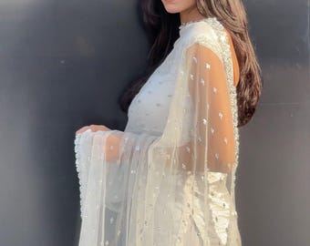 Abito Salwar Kameez in crepe bianco: stile Punjabi Patiala