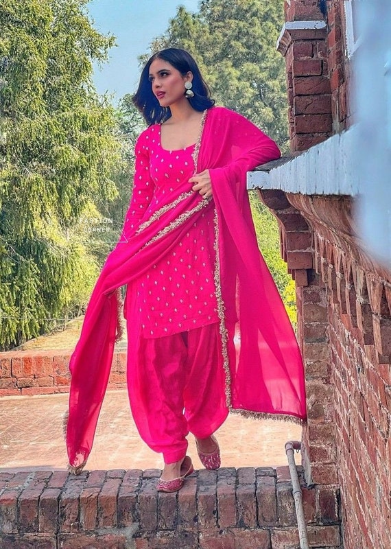Pink Punjabi Suit: Georgette Kameez, Satin Salwar, Lace Dupatta - Etsy  Israel