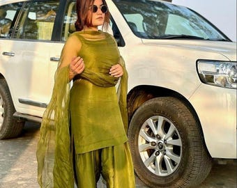 Costume fait main en soie Farshi Salwar Kameez : robe ethnique pakistanaise