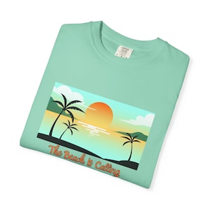 Beach Vibes T-Shirt, Summer Apparel, Gift for Beach Lovers, Vacation Wear, Casual Casual T-Shirt, Relaxing Day Out