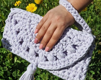 Crochet handbag, Womans purse woven bag, small crochet purse, special ocasion bag, fashion purple bag