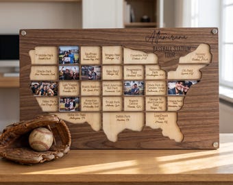 カスタムMLBスタジアムトラッカーマップ、木製野球場フォトフレーム、カスタム野球ファンギフト、スタジアム旅行壁飾り、お父さんへのギフト