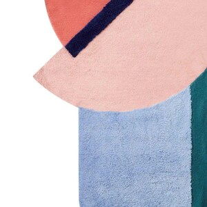 Hand Tufted Designer Multicolour Irregular Shape Handmade Rug 100% ...