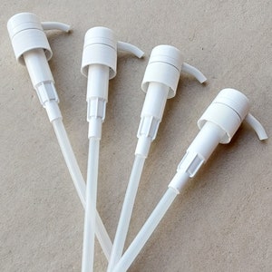 4 x Pump Dispenser, Liquid Soap and Lotion Dispenser Pump Replacements. 28mm Neck Size. (White)