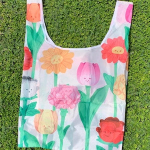 Flowers Reusable Foldable Bag - Flower Pattern Large Nylon Shopping Tote