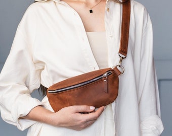 Leather fanny pack for women, Custom leather belt bag, Personalized belt bag women, Leather bum bag ladies, Handmade leather fanny pack