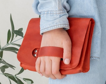 Personalized leather clutch for women, Leather clutch with strap, Custom clutch purse, Womens clutch bag, Monogrammed clutch, Evening clutch