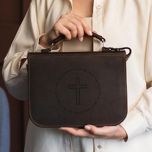 Custodia per Bibbia in pelle personalizzata, Copertina per Bibbia con manico, Borsa per Bibbia in pelle, Custodia per Bibbia personalizzata, Porta Bibbia in pelle, Copertina per Bibbia con cerniera