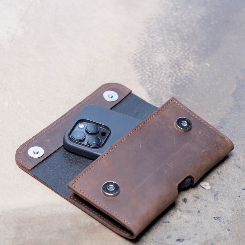 Leather belt phone holder,Cell phone belt holder,Personalized phone case leather,Cell phone holsters,iPhone belt case,Belt clip phone case image 3