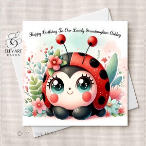Carte d'anniversaire de dessin animé coccinelle pour chambre d'enfant. Personnalisé, bébé, tout-petit, enfants, elle lui. Fille, fils, petite-fille. Carte carrée luxe 6 x 6-8 x 8 po.