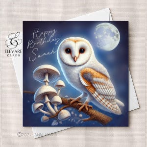 La chouette blanche - carte carrée, oeuvre d'art mystérieuse des bois. Voeux d'anniversaire brillant de luxe 420 g/m2 dimensions personnalisables, vrac 5 x 5 6 x 6 20 x 20 cm