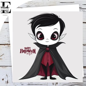Joyeux Halloween, un petit vampire, une friandise, une carte de voeux d'anniversaire minimale brillante de luxe 420 g/m² personnalisable - tailles en vrac 5 x 5 - 6 x 6 - 8 x 8