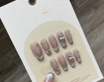 Bouts d'ongles faits main en cristal français oeil de chat amovibles