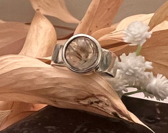 Sterling Silver Cabochon Rutilated Quartz Statement Ring. 925