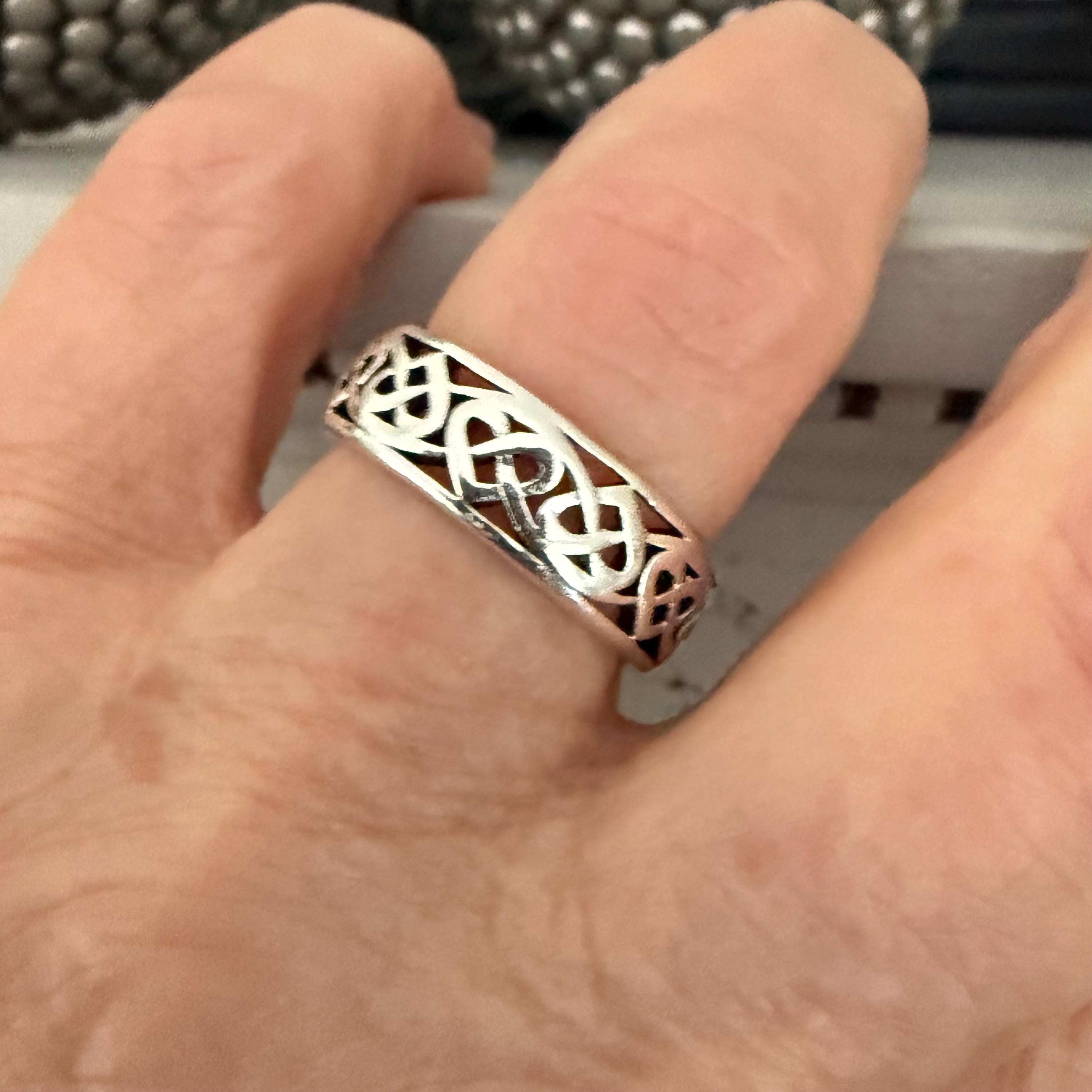 Bague En Argent 925 Sterling – Taille US 7.25, Design épuré Bande, Occasion