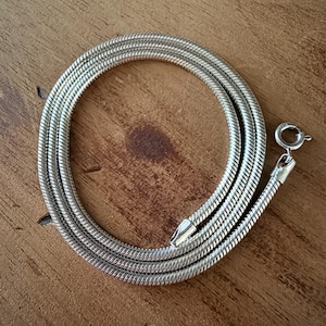 Vintage Sterling Silver Snake Chain. 18 Inches